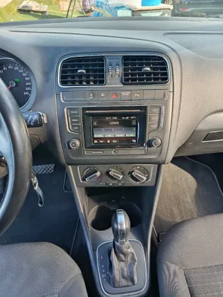 Volkswagen Polo 2015