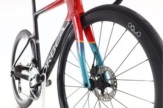 Orbea Orca Aero OMX Lotto Dstny Di2 12V (carretera) t.54 Reacondicionada