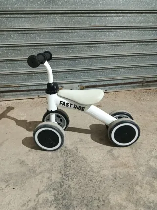 Bici infantil 4 ruedas