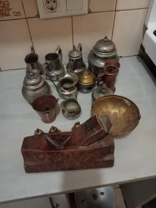 Lote antigüedades metal y madera