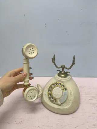 Teléfono antiguo de disco