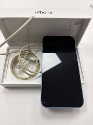 iPhone 13 128GB Azul vida de la bateria 79%