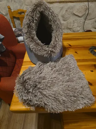 Cama para gato acogedora