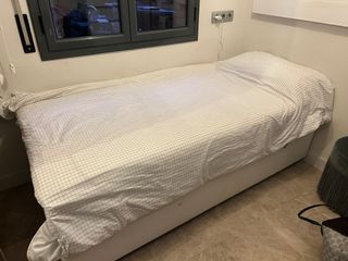 Cama individual con almacenaje