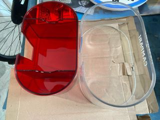 Portatovaglioli e cannucce Campari