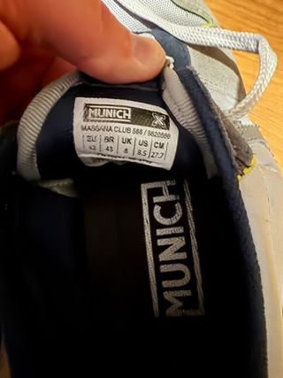 Zapatillas Munich Grises y Amarillas