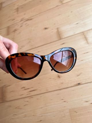 Lote 2 Gafas de Sol Marrón y Plata a estrenar