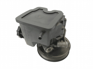 Bomba dirección Mercedes 0024667501