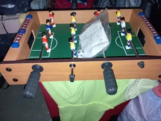 Futbolín infantil de mesa