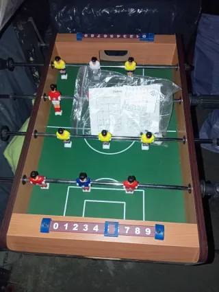 Futbolín infantil de mesa