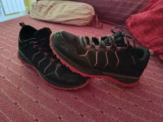 Scarpe da escursionismo Hi-Tec donna nere/fucsia