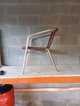 Sillas de aluminio y mimbre las 4