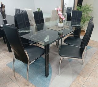 Mesa Negra, KENTCH* + 6 Sillas Comodas. ¡OFERTA!