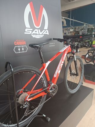 Bicicleta MTB Carbono