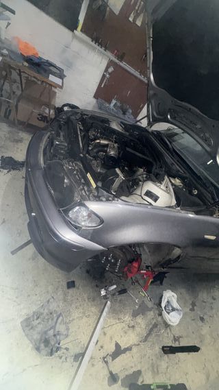 Reparación de coches, mecánica y pintura