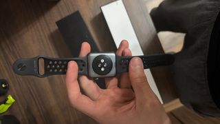 Apple Watch Nike Series 3 + cargador + protector