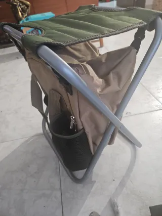 TABURETE PLEGABLE CON BOLSA Y JUEGO DE ACCESORIOS