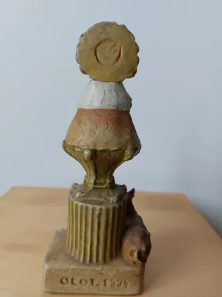 Ntra Sra del Tura Olot Figura 19 cm