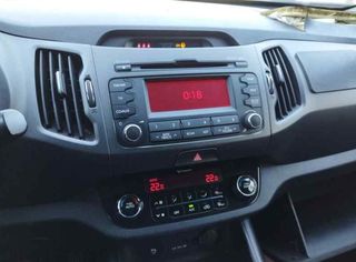 770043w000 puerta tras der kia sportage - 4 213175