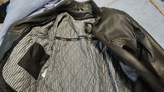 Chaqueta de cuero para moto.