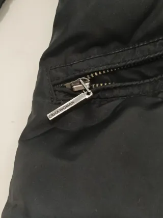 Chaqueta Zara CREMALLERA ROTA- SOLO CIERRE CORCHET