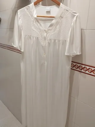 Conjunto Bata y Camisón Blanco