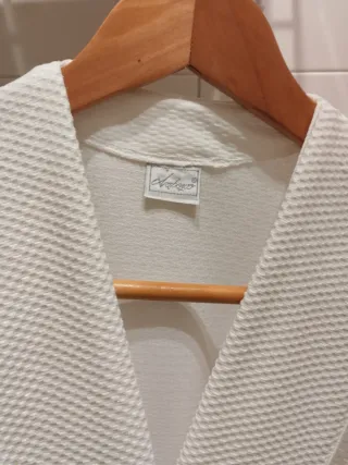 Conjunto Bata y Camisón Blanco