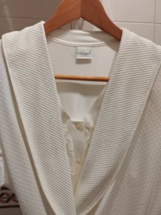 Conjunto Bata y Camisón Blanco