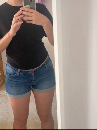 Vaqueros cortos (Shorts) de tiro bajo