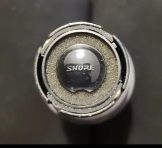 Micrófono Shure PG58 Cardio.