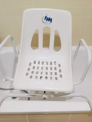 Silla giratoria para bañera IM Mobility