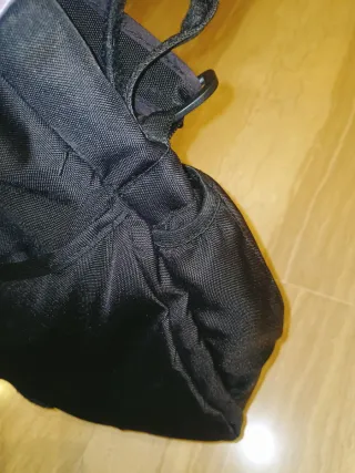 Saco y bolso Jane con estampado de conejos. Unisex