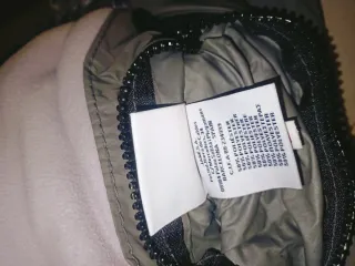 Saco y bolso Jane con estampado de conejos. Unisex