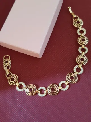 Pulsera chapada en oro con circonitas