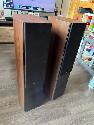 Altavoces Wharfedale Diamond 10.5