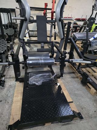 Máquina de gimnasio para uso intensivo