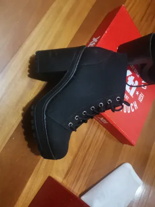 Botines XTI Mujer Negros