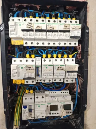 JOAQUÍN ELECTRICIDAD SAGUNTO