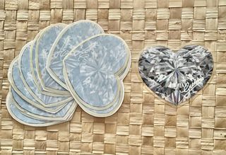 Lotto cuori decorativi Guess vintage