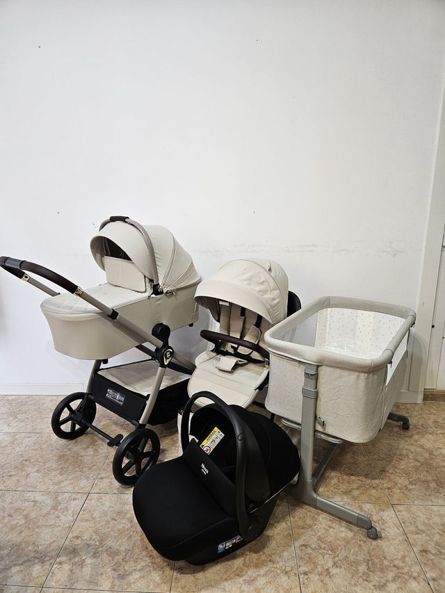 OFERTA Cochecito 3 en 1 + Minicuna. Nueva