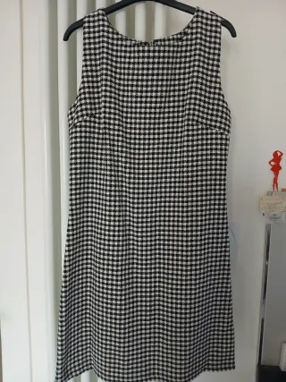 Abito a quadri nero e bianco
