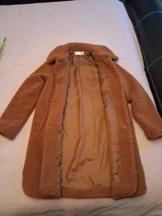 Abrigo de peluche marrón mujer
