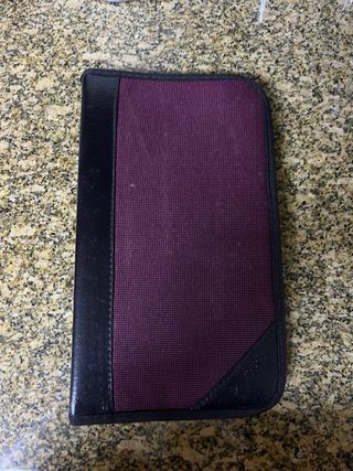 Porta CD/DVD Preto e Branco