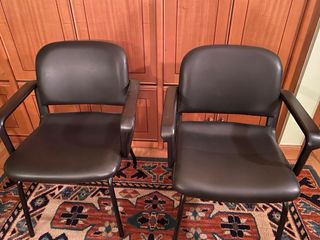 Sillas de sala de espera negras