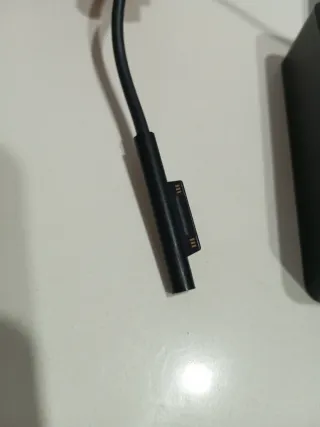 Cargador Microsoft Surface Windows