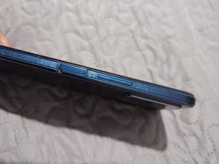 Telefono vivo blu navy