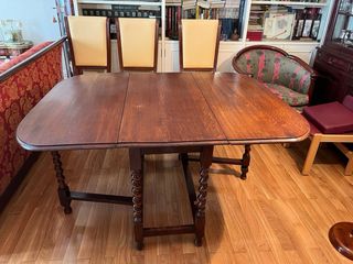 Fantastico tavolo pieghevole in legno massello