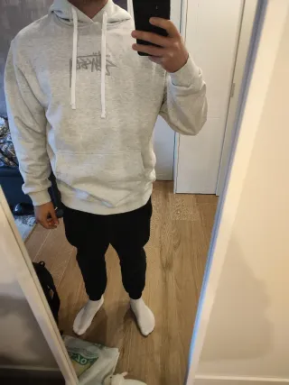 Sudadera Stussy Gris