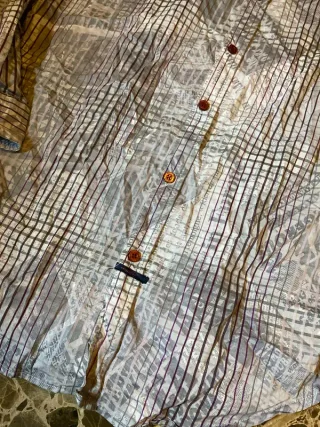 Camisa Desigual manga larga gris retro