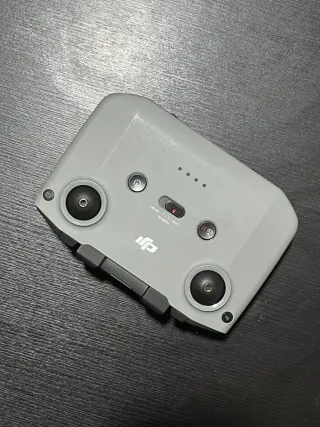 Dron DJI Mini 2 Gris